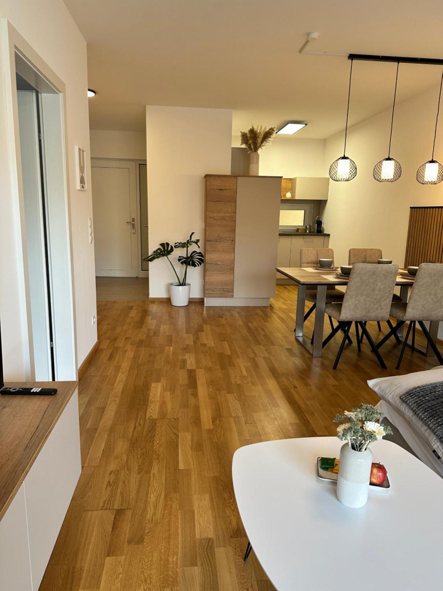 Harmony Living - 10 Min To Graz Apartamento Lassnitzhoehe Exterior foto